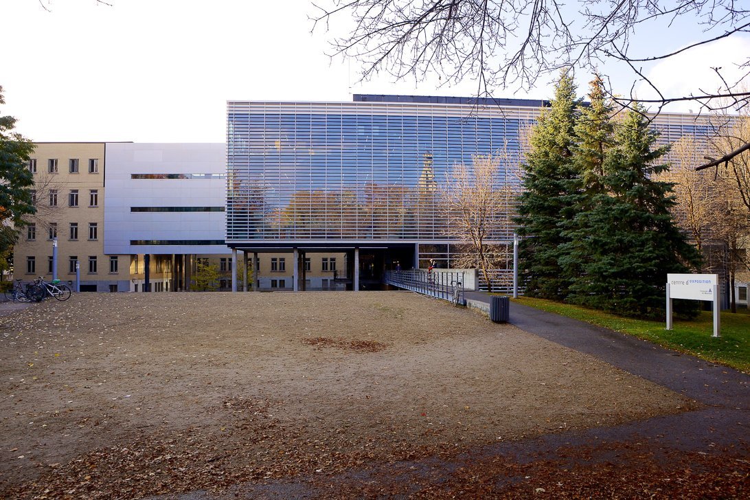 D centre. Jewish Center Montreal av Cote-Sainte Catherine.