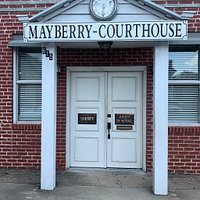 Mayberry Replica Courthouse (Mount Airy) - 2022 All You Need to Know ...