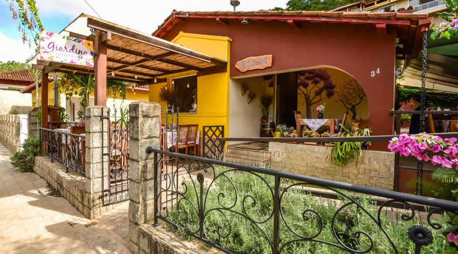 O jardim de Santa Teresa! 🍷🍝💐