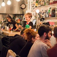 interior del bar