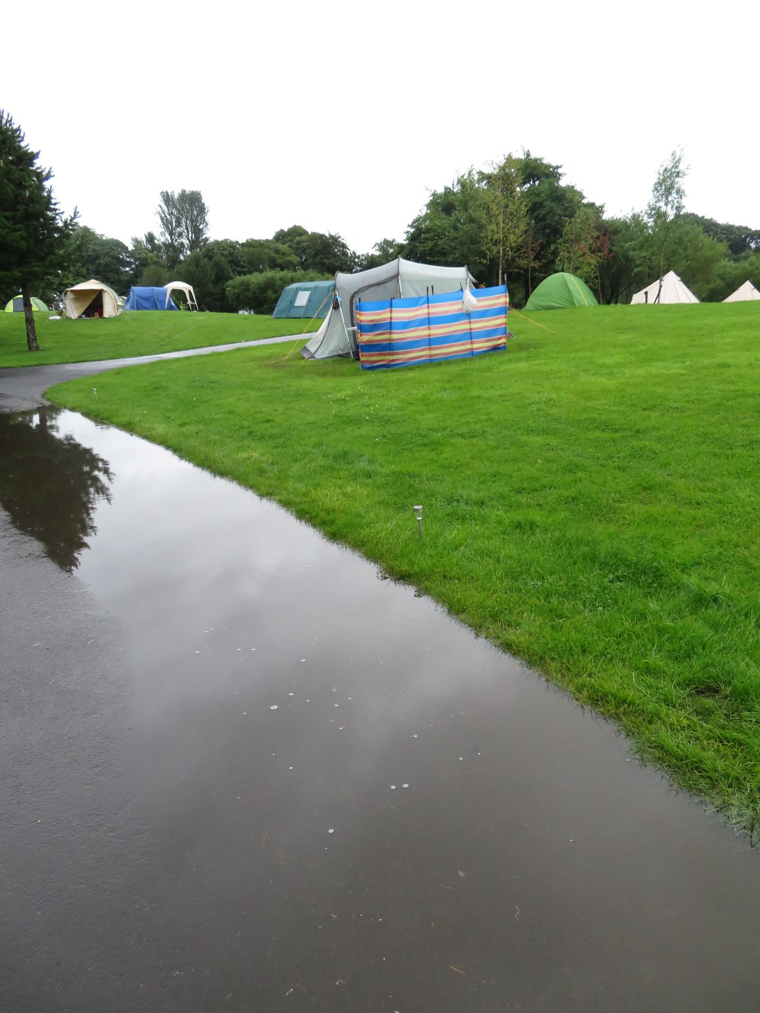 EDINBURGH FESTIVAL CAMPING Campground Reviews (Scotland)