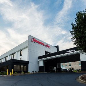Exterior Newly Renovated April 2019
