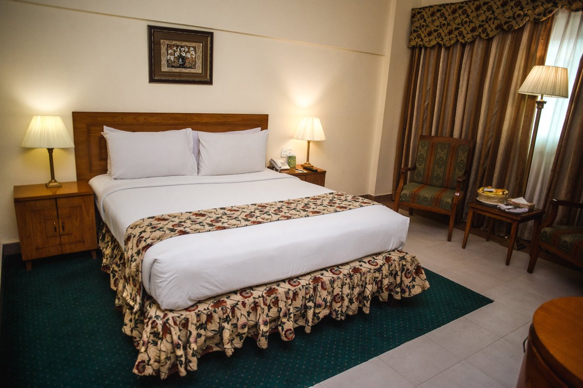 Book Four Square by WI Karachi Hotel Online at best rates - Fly