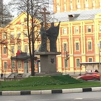 Памятник Воздвижению Животворящего Креста Господня