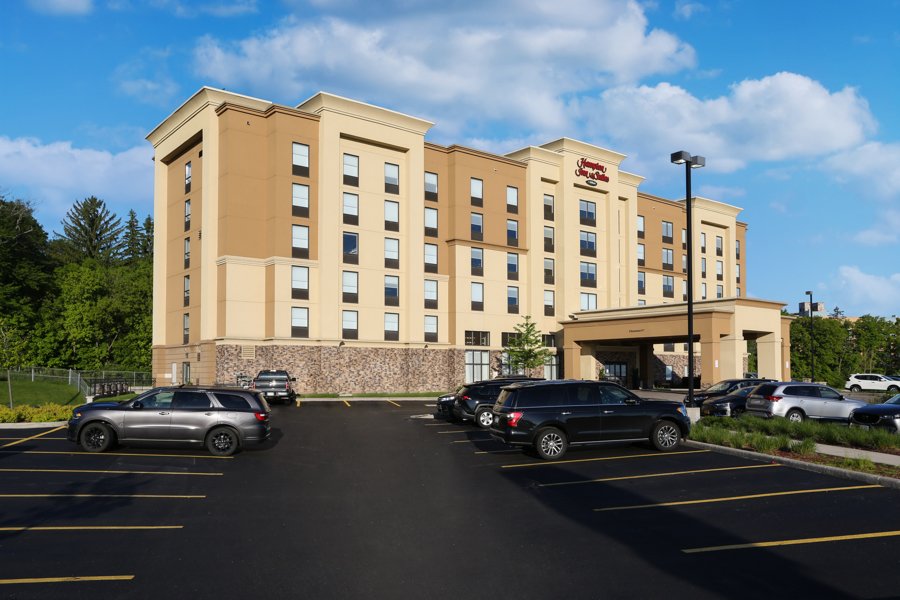 HAMPTON INN SUITES BY HILTON BARRIE Updated 2024 Reviews Photos   Hampton Inn Suites By 