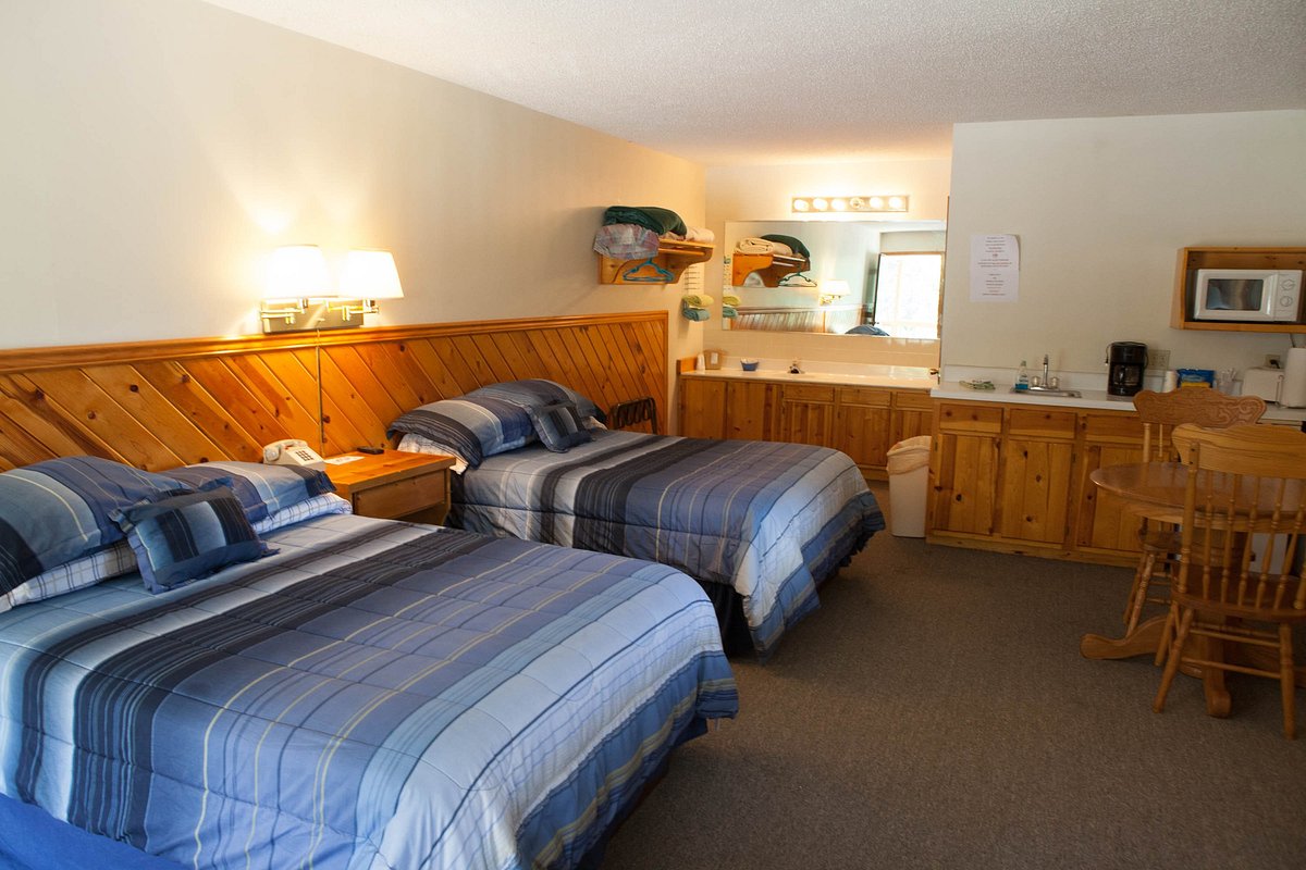 LUMEN Cabin Suites