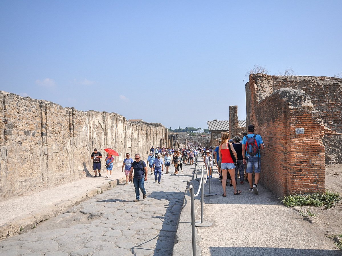 mondo guide tours of pompeii