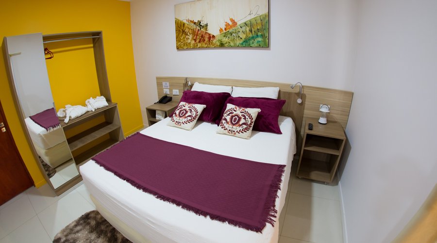 DOBLE DELUXE CON BALCON