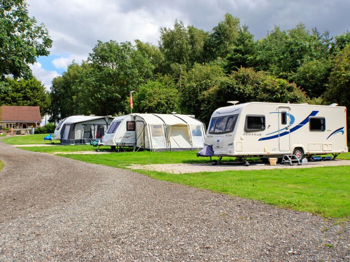 Caravan là gì? Giải nghĩa chi tiết và ứng dụng trong thực tế