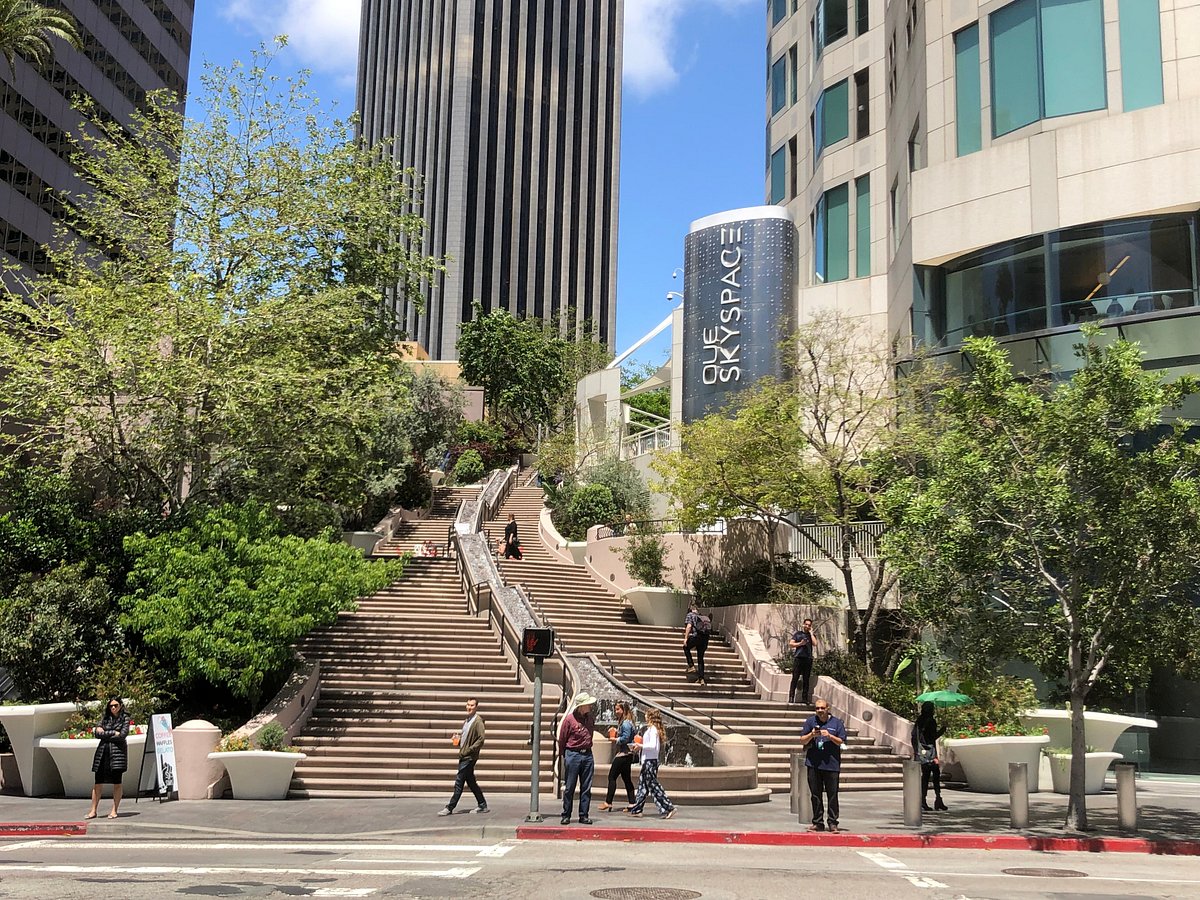 Red Line Tours - Los Angeles Tours & Experiences - The Capitol