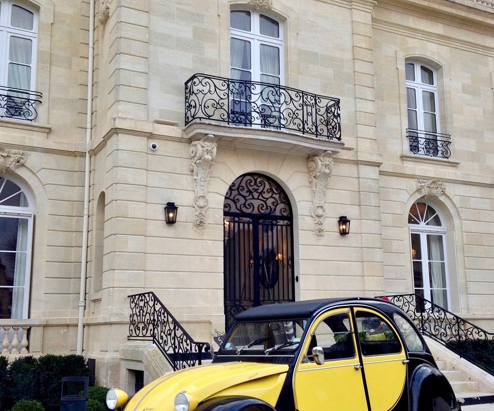 Tour / Excursion at I Love My 2cv in Bordeaux - Vineyard tour in a Citroën  2cv & delicacies