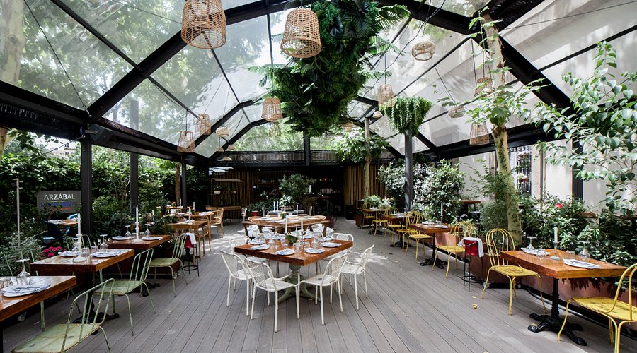 El Jardin () El Jardin