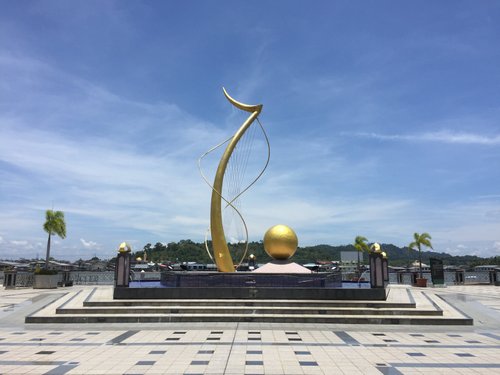 Bandar Seri Begawan YellowJello00 review images