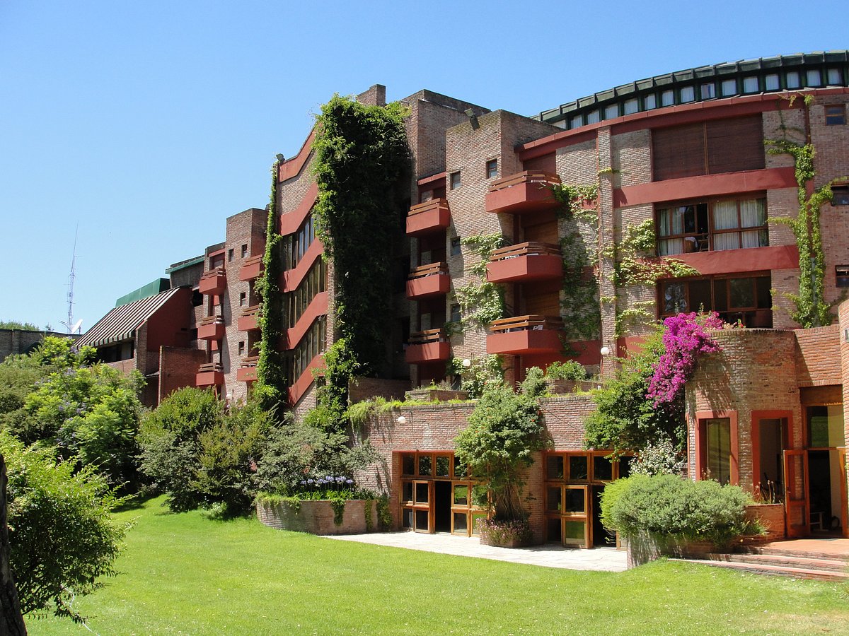 ‪Hotel Del Bosque‬، فندق في ‪Pinamar‬