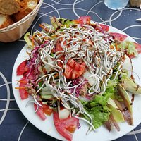 Ensalada Kalari...deliciosa!! Muy recomendable