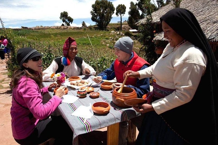 Munay Kawsay - Titicaca image