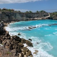 Blue Lagoon Cliff Jump (Nusa Ceningan): All You Need to Know