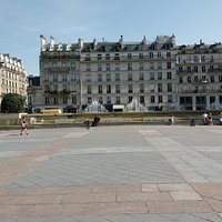 Les Fontaines de l'Hotel de Ville