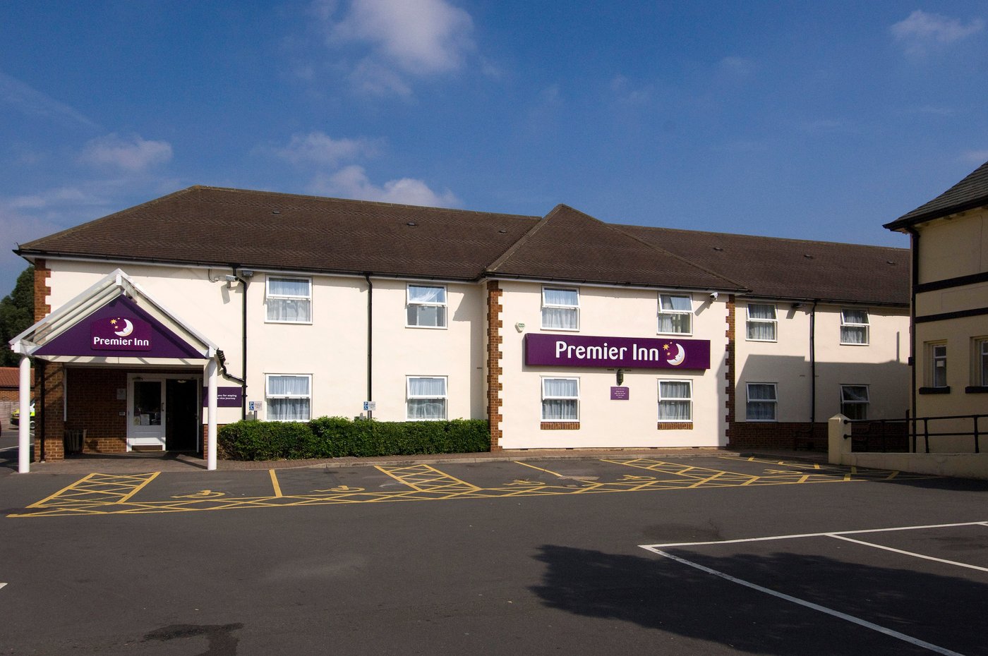 PREMIER INN LONDON TWICKENHAM STADIUM $84 ($̶1̶1̶2̶) - Updated 2023 ...