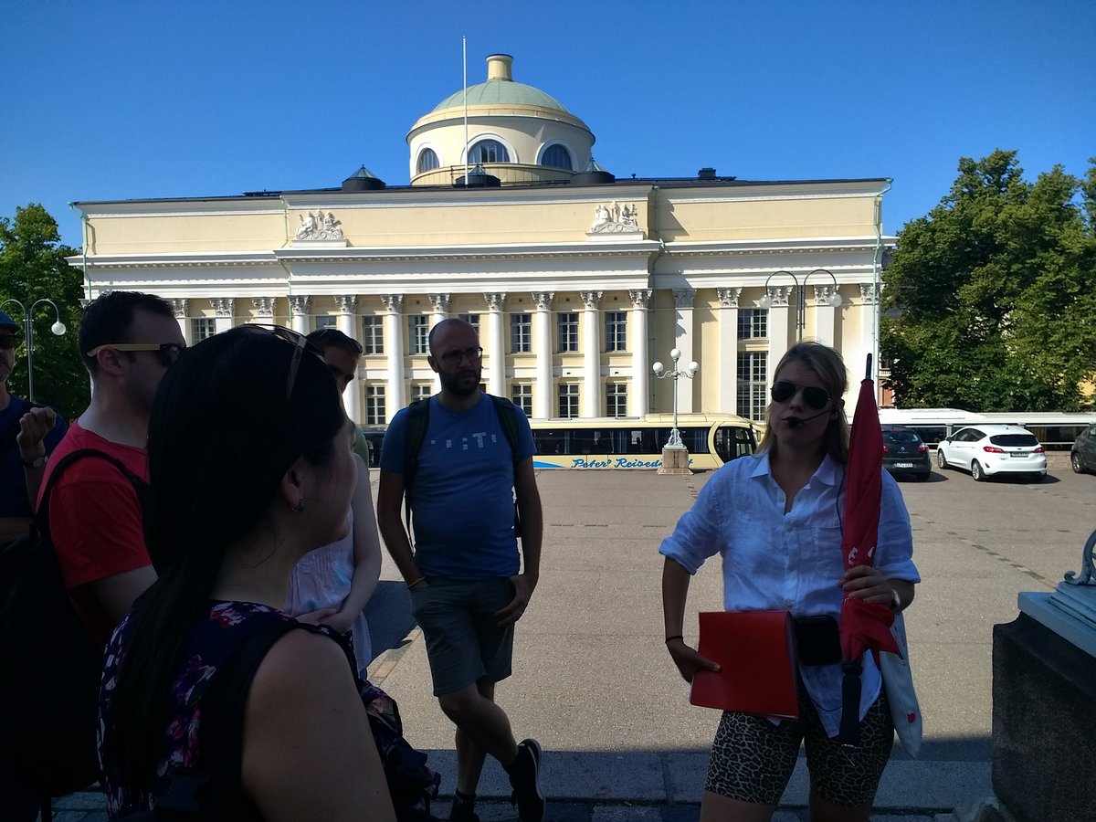 red umbrella tour helsinki