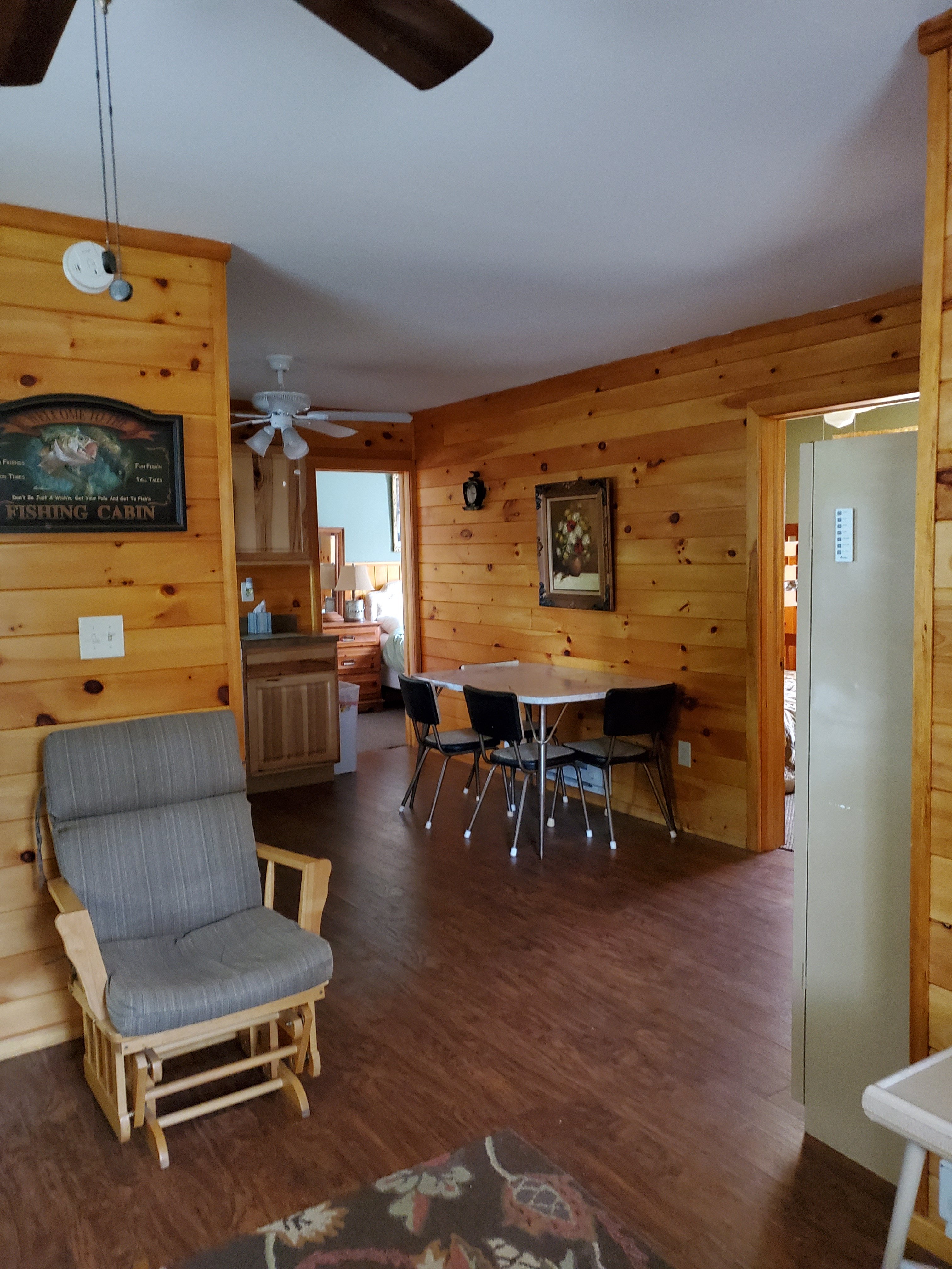 Pine Grove Cottages Rooms: Pictures & Reviews - Tripadvisor