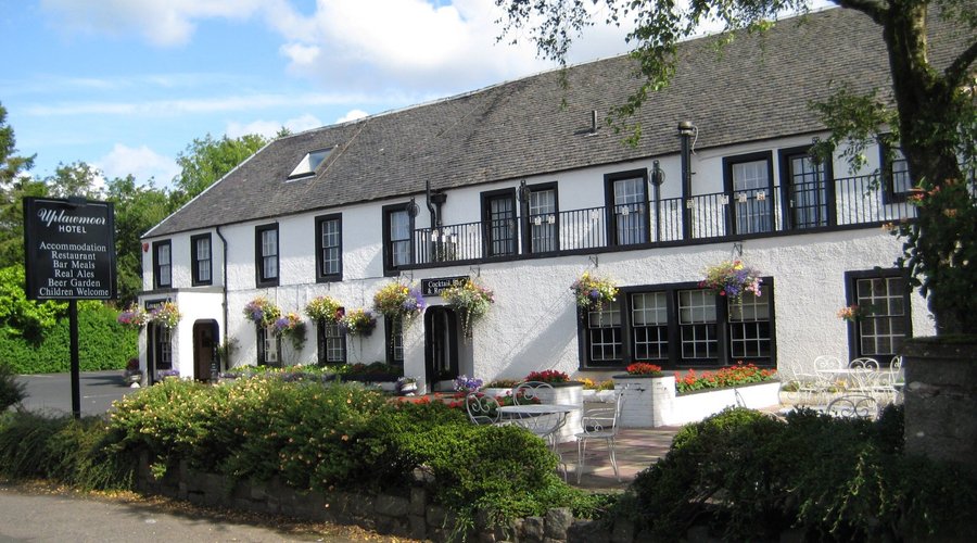 Uplawmoor Hotel