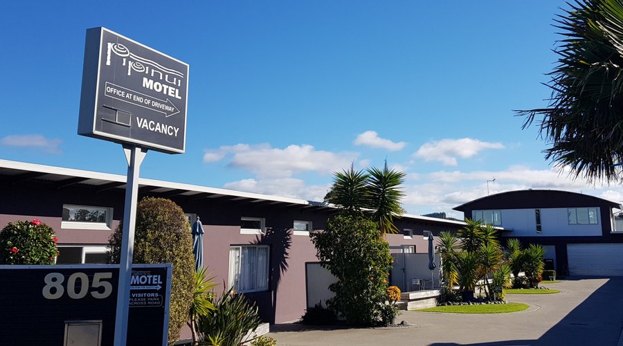 Pipinui Motel entrance