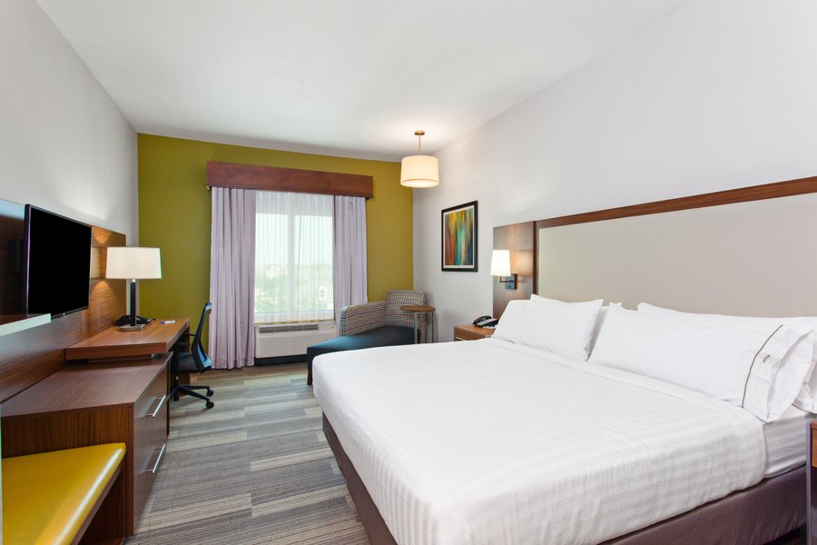 Holiday Inn Express Suites Houston Nw Hwy 290 Cypress 55 7 4 Updated 2020 Prices Hotel Reviews Tx Tripadvisor