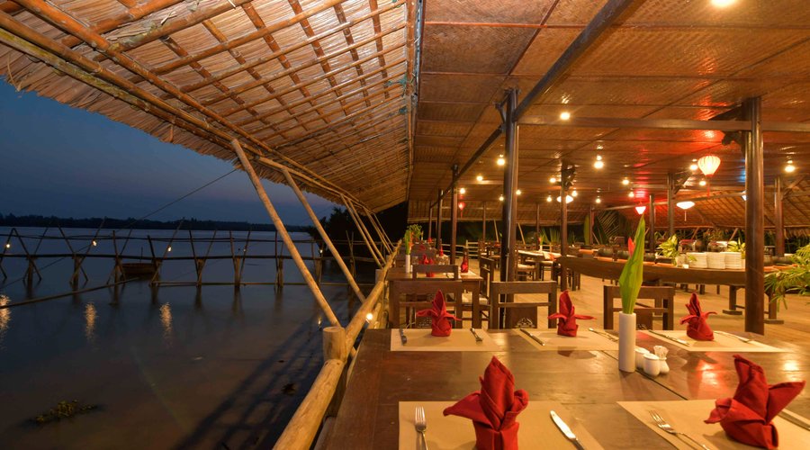 Floating Restaurant on the River.