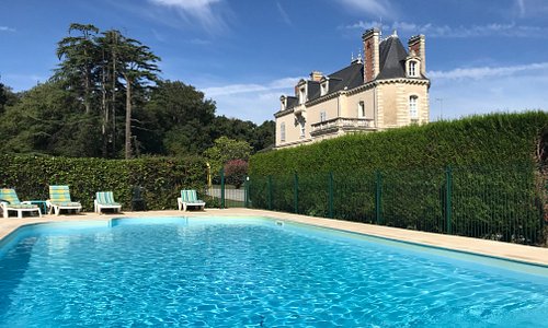 Chateau vary outdoor pool