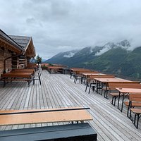 il sundeck esterno. purtroppo con il cielo nuvoloso rende poco, ma vi garantisco che è spettacolare