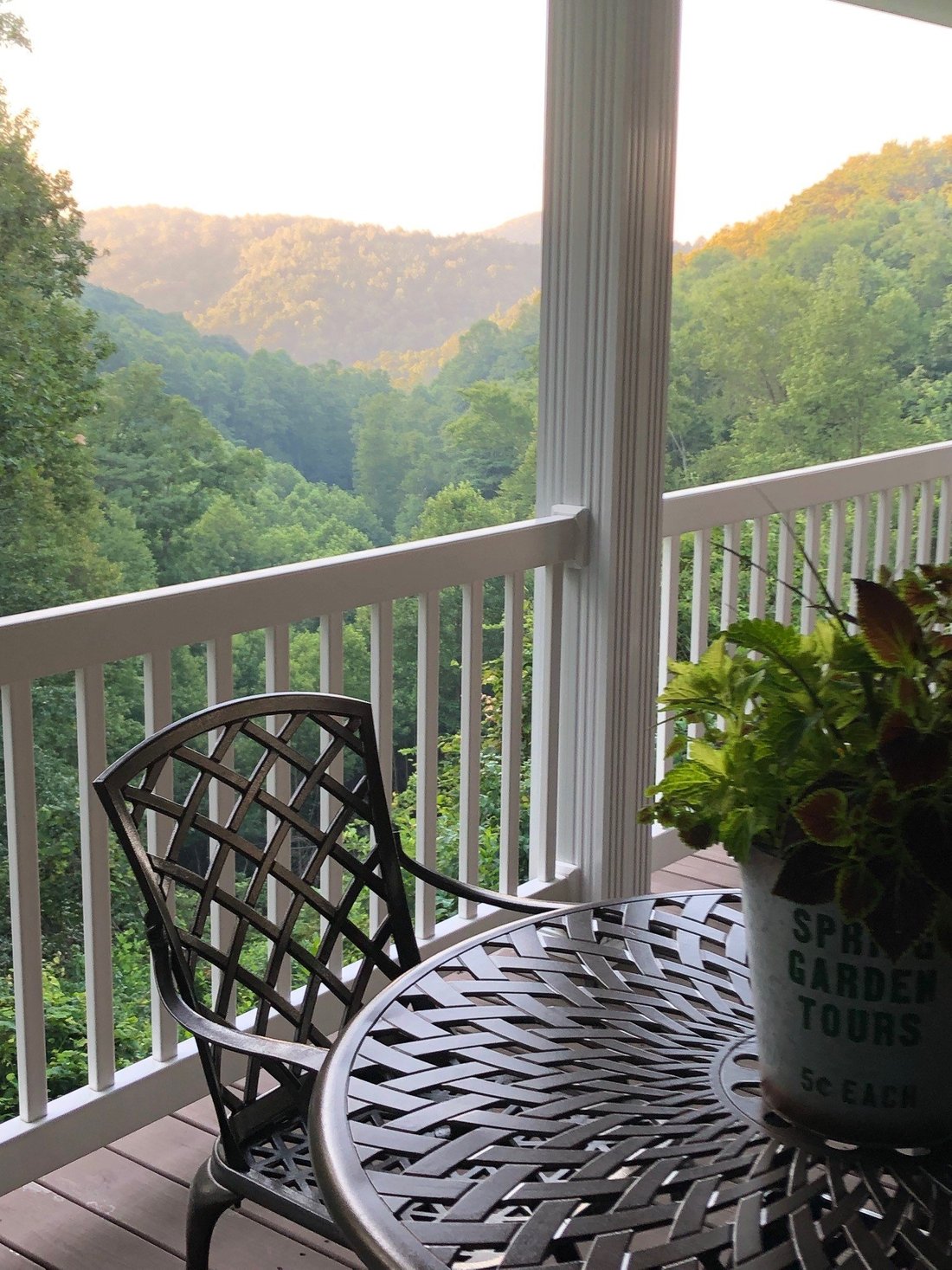 THE CREST AT PIPERS' GAP (Fancy Gap) - B&B Reviews & Photos - Tripadvisor