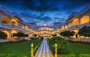 Anuraga Palace in Sawai Madhopur, image may contain: Resort, Hotel, Villa, Grass