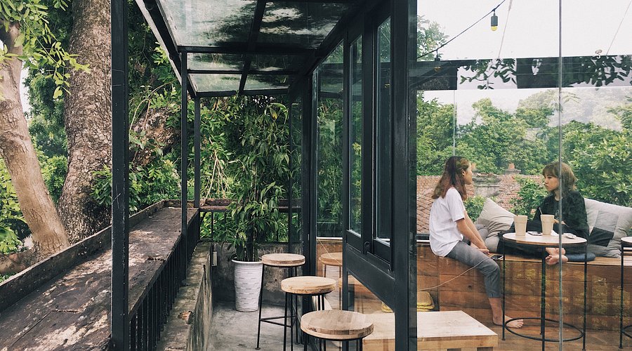 TRANQUIL BOOKS & COFFEE, Hanoi - 18B Nguyen Bieu - Restaurant Reviews, Photos & Phone Number - Tripadvisor