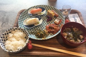 用餐 