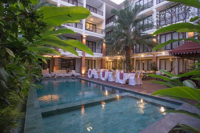 Grand Mirah Boutique Hotel Pool Pictures & Reviews - Tripadvisor