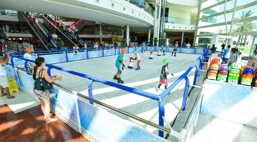 pista de patinação no gelo