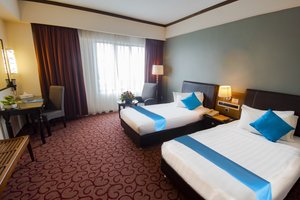 Room & Suite