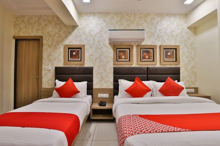 HOTEL RR PALACE - Prices & Reviews (Gandhinagar, Gujarat)