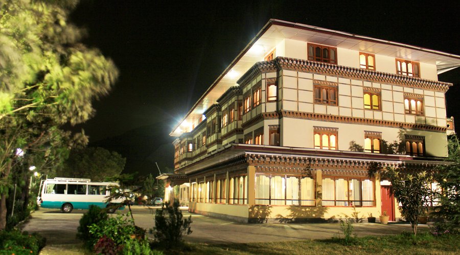 Hotel Front area and greenery ground