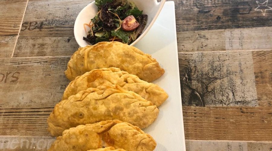 Mongolian fried Khuushuur 