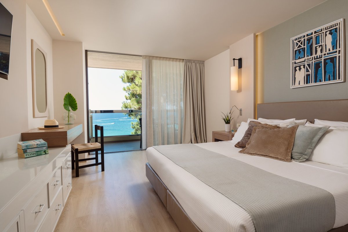 White Rocks Hotel Kefalonia Rooms: Pictures & Reviews - Tripadvisor