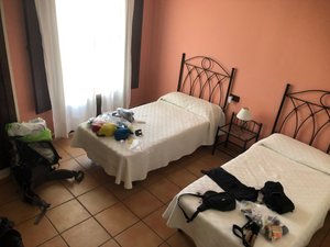Kamar & Suite