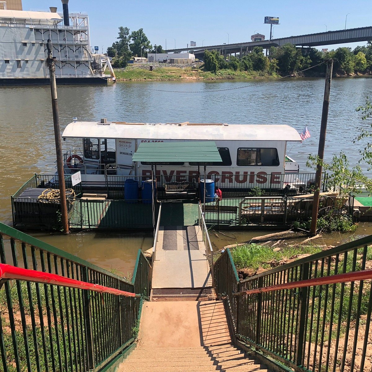 spirit of the red river cruise reviews