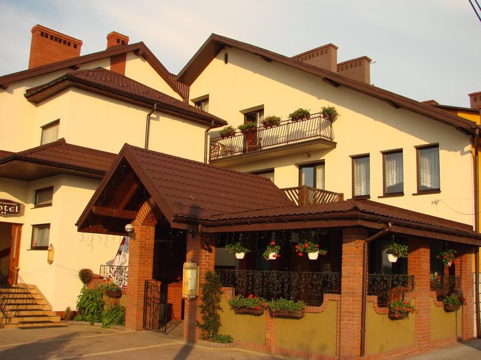 HOTEL & RESTAURACJA RYPSÓWKA - Prices & Reviews (Nowy Sacz, Poland)