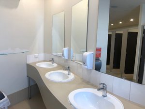 Room & Suite