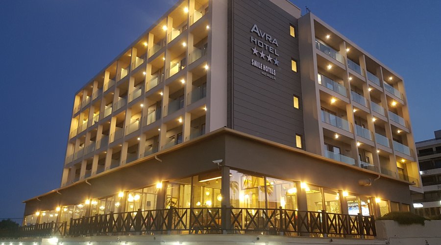 L'hôtel Avra.