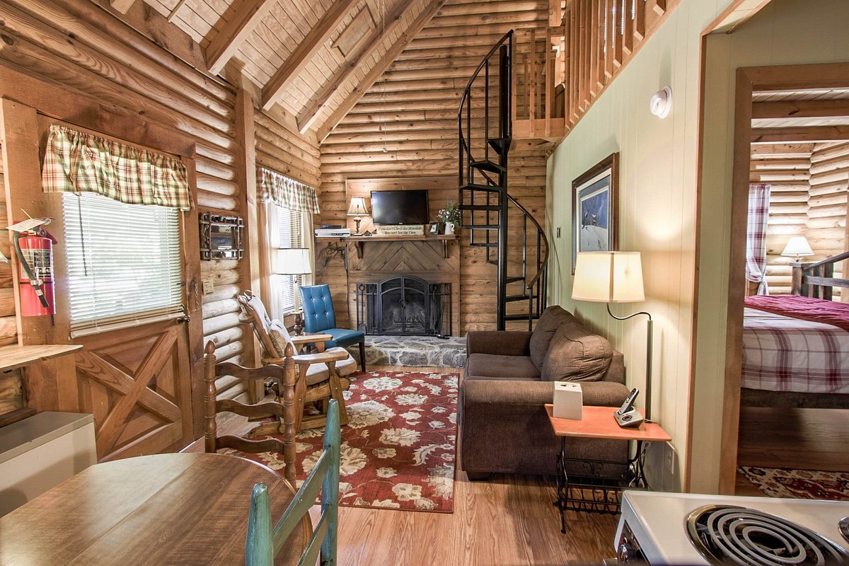 Cabin Fever: Rustic Cabin Decor Ideas - Ski Country Antiques & Home