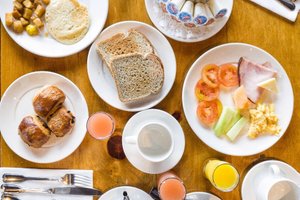 تناول الطعام