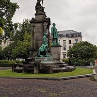 Monument Jules Bara